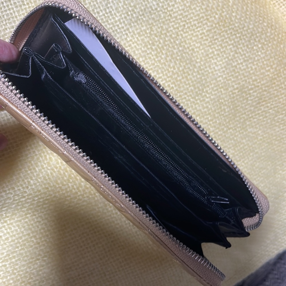 Wallet - Picture 2 of 2